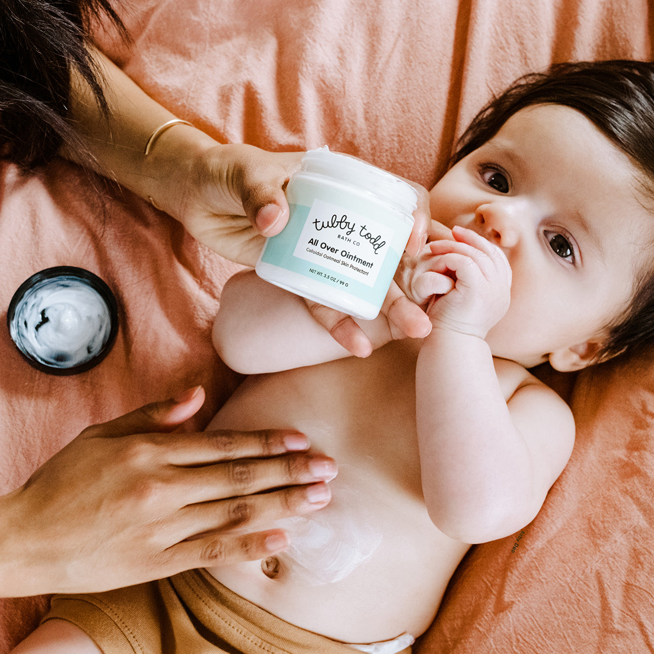 The Newborn Gift Set - Image 3